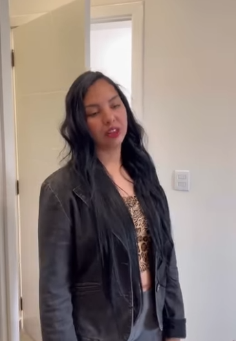 H2319003 Eles foram ficar uns dias na casa da mãe sem saber que isso iria acontecer part2