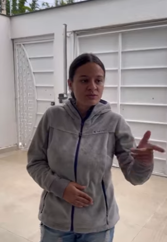 H2503009 vizinha emprestou lhe um liquidificador olha que ela fez com ele part2