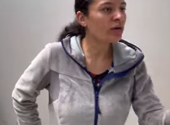 H2503008 Queria ser gentil com vizinha olha como ela reagiu part2