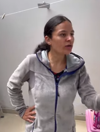 H2503008 Queria ser gentil com vizinha olha como ela reagiu part2