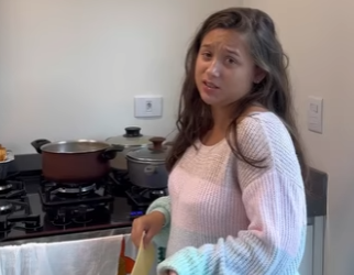 H0403009 Na hora de comprar comida na rua, certifique se de quem você vai comprar part2