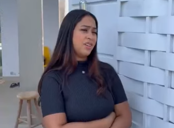 H2516004 Amiga tem ciúmes da outra não quer que elas saiam juntas part2