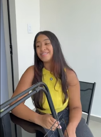 H2516007 Peguei coisas emprestadas para devolver na hora do almoço isso part2