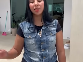 H2516002 Sua mãe dava comida dela para outra pessoa part2