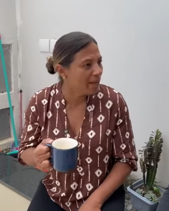 H0414010 comida do seu esposo ela dava para outro homem part2