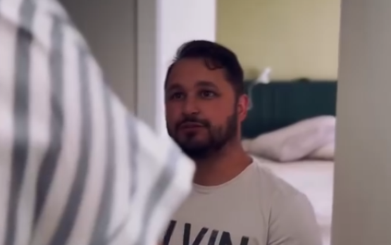 H2201020 Empregada pega PATROA pelos Cabelos, Motivo part2