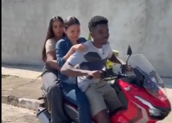 H2803001 Ele cobrou passagem da esposa, mas algum tempo depois teve uma grande surpresa part2