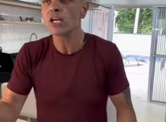 H2504009 Meu marido fala que minha família não ajuda com nada para natal,mas eu não acho certo eles ajudarem part2