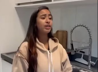 H2518009 Fui despedida ontem do trabalho, hoje minha irmã me expulsa da casa dela part2