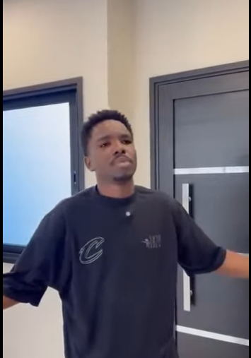 H2518011 Eles queriam que mãe se casasse porque não queriam mantê la part2