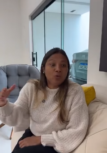 H2918004 Ele acha que ela não pode dar um filho para ele part2