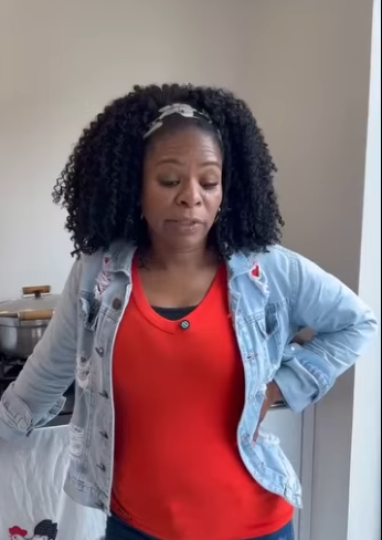 H0316013 Eles chegavam na mesma hora de almoço sem avisar na casa de uma amiga não encontrava que fazer part2