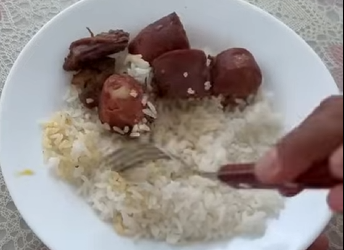 H0414011 Tirou comida da sua mãe para dar para seu namorado part2