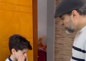 H2809011 Menino descobriu que sua mãe estava saindo com seu treinador de futebol part2