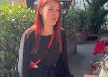 H2809008 Esta cliente queria fazer que bem queria, mas foi ao restaurante errado part2