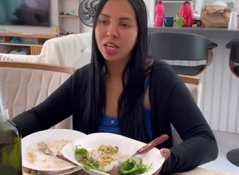 H2919016 Minha sogra minha cunhada sempre vinham comer em minha casa até que verdade foi revelada part2