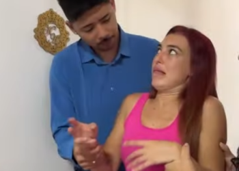 H2915018 Esposa fingiu estar doente para ficar mais tempo com amante, esse cachorrinho expôs dessa forma part2