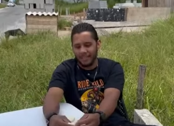 H3116005 Incomoda lhe ver outro pobre crescer, veja que ele fez part2