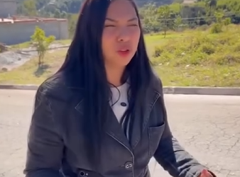 H3114003 Voltou depois de anos se deparou com uma part2