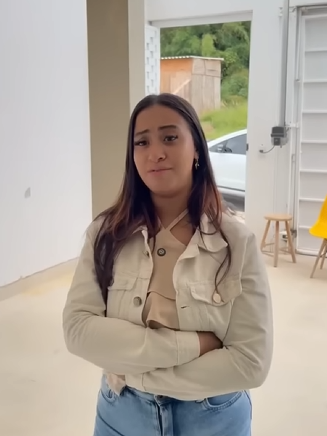 H0714004 Para conseguir dinheiro coloca sua mãe pra part2