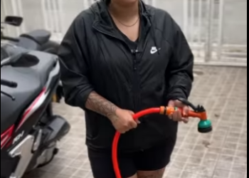 H0705005 Uma família linda só precisa de alguém para dar sua opinião tudo pode acontecer parte 2