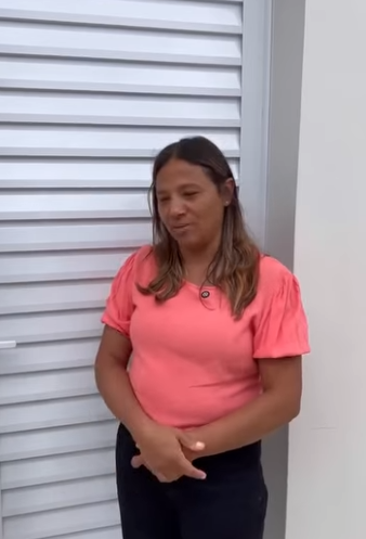 H0616014 Este homem vendia Gelinhos para ganhar vida sem imaginar que isso part2