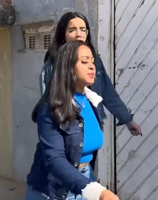 H0703006 Essa garota desde que entrou em um avião mudou com tudo part2