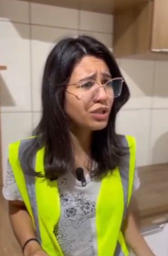 Empregada desmaia por escasso de trabalho part2