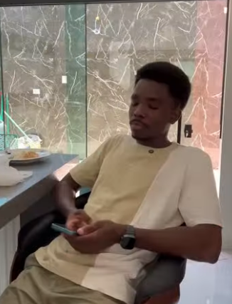 H0616018 Eles foram ficar uns dias na casa da mãe sem saber que isso iria acontecer part2