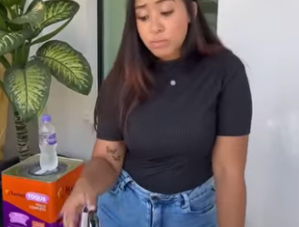 H0714011 Sua pobre mãe tinha um negócio sua filha comia as sopas que vendia part2