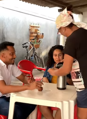 H0709014 Ela tinha nojo da irmã dele, ela só não esperava por isso part2