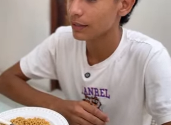 H0906005 Meu sobrinho so sabe reclamar! part2