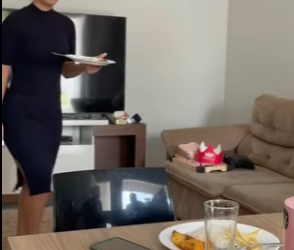 H0708012 Filha maltrata pain aprende uma grande lição part2