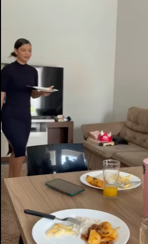 H0708012 Filha maltrata pain aprende uma grande lição part2