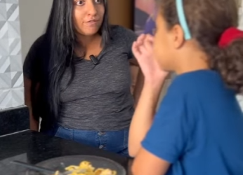 H0921002 Madrasta cruel colocou ovo cru na comida da enteada olha que marido dela fez part2