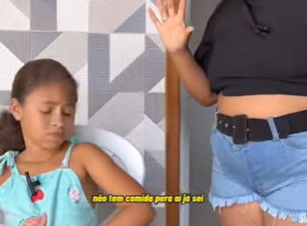 H0921012 Madrasta cruel deu comida estragada para enteada comer pior aconteceu part2