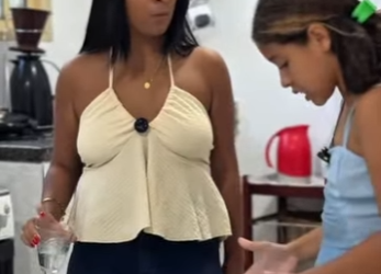 H0920012 MADRASTA SE IRRITA COM ENTEADA JOGA ÁGUA NELA QUE PAI FAZ NO FINAL CHOCA! part2