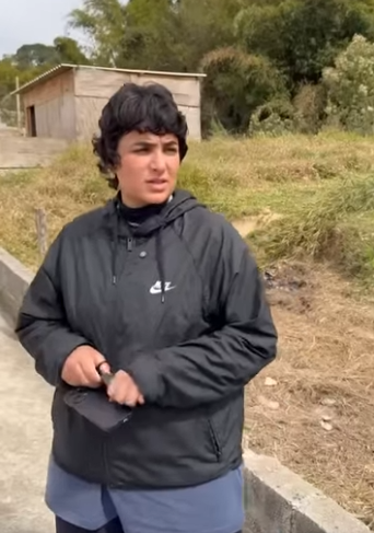 H0721004 Apresenta sua esposa como irmã, sua nova namorada part2