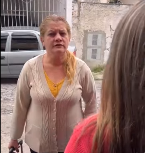 H1115003 Quem pensa que tem tudo, não tem nada part2