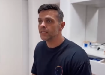 H0304018 Meu filho nunca me deu espaço para se aproximar dele! Eu errei em não ser um pai presente mas não vou deixar ele cometer mesmo erro que eu part2