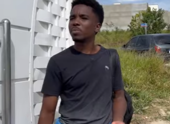 H0503018 Quando voltou do exterior descobriu isso part2