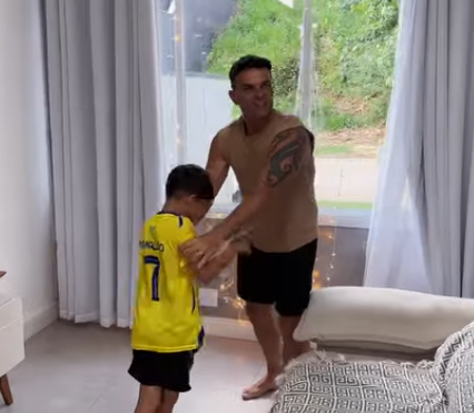 H0604010 Minha esposa fica trazendo sobrinho dela para eu cuidar nas minhas folgas! Estou muito cansado mas só aceito pelas recompensas part2