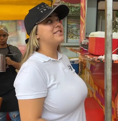 H0709001 Ela tinha seu pequeno negócio de pastel até chegar uma grande concorrente part2