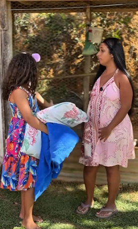 H0721001 MADRASTA COLOCOU ENTEADA PARA DORMIR NO GALINHEIRO MARIDO TOMOU ATITUDE part2