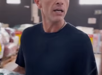 H0604021 Uma roupa de cama meu Marido acha caro mas bebidas pra levar em churrasco de amigos ele paga valor que for,vou dá um jeito nisso part2