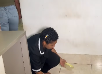 H2902004 Ela foi humilhar ficou humilhada! part2