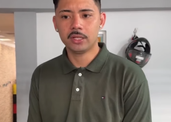 H0909003 Seu vizinho se apaixonou por ela enquanto seu marido tratava da pior maneira parte 2