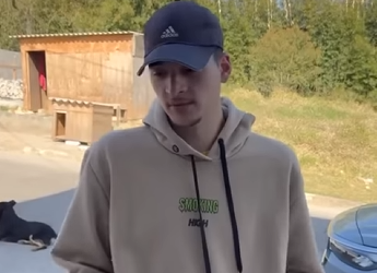 H0914003 Chegou para passar Natal na casa da mãe mais olha de que jeito part2