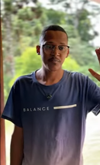 H0921016 QUE SERÁ QUE ESTÁ ACONTECENDO part2