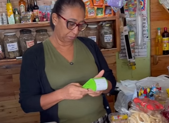 H0302012 Se mundo tivesse um pouco da paciência dessa mulher seria muito melhor veja essa história! part2